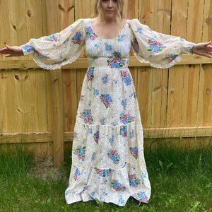 Gunne Sax Style Dress 1970s Vintage Tiered Floral Lace Prairie Dress